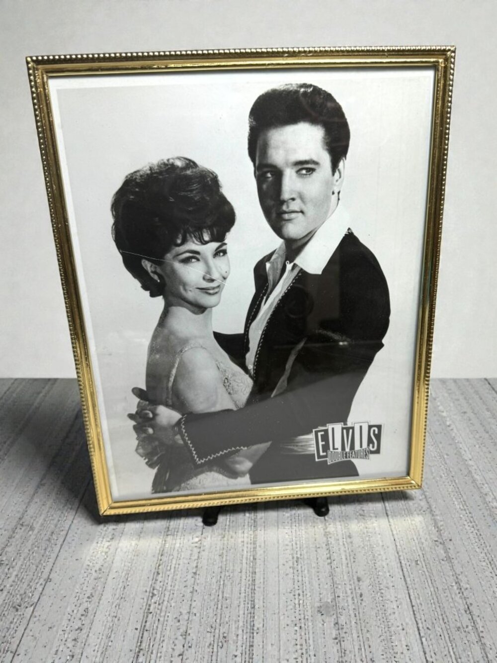 Elvis & Elsa Cardenas Promotional Movie Still Photo From Fun In Acapulc0
